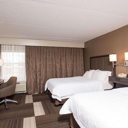 Hampton Inn Seymour Exteriör bild